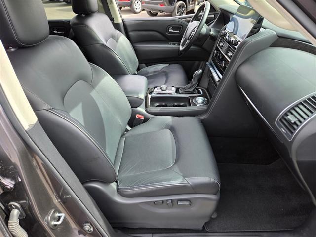 Photo of 2024 Anthracite Gray INFINITI QX80