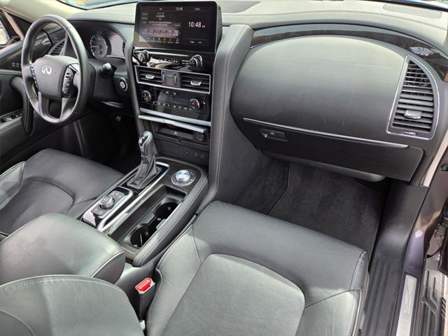 Photo of 2024 Anthracite Gray INFINITI QX80