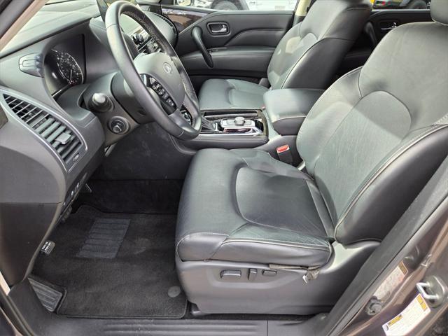 Photo of 2024 Anthracite Gray INFINITI QX80