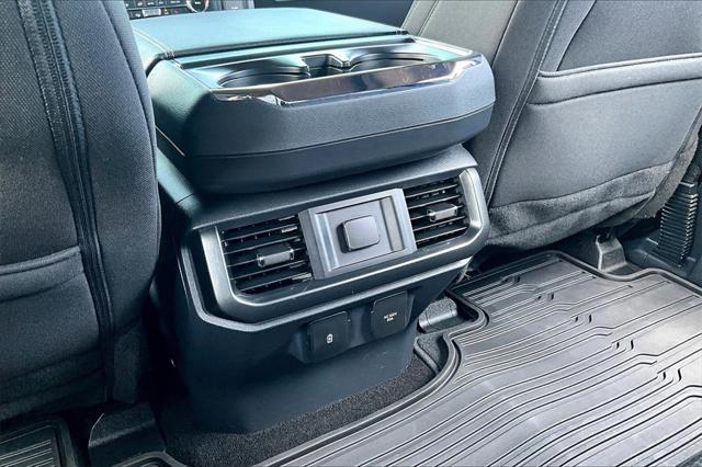 Photo of 2022 Agate Black Metallic Ford F-150