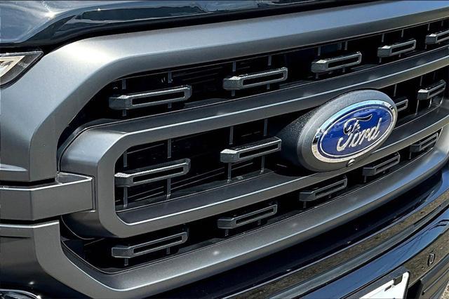 Photo of 2022 Agate Black Metallic Ford F-150