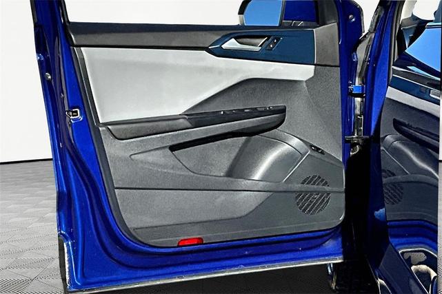 Photo of 2023 Blue Metallic Volkswagen Taos
