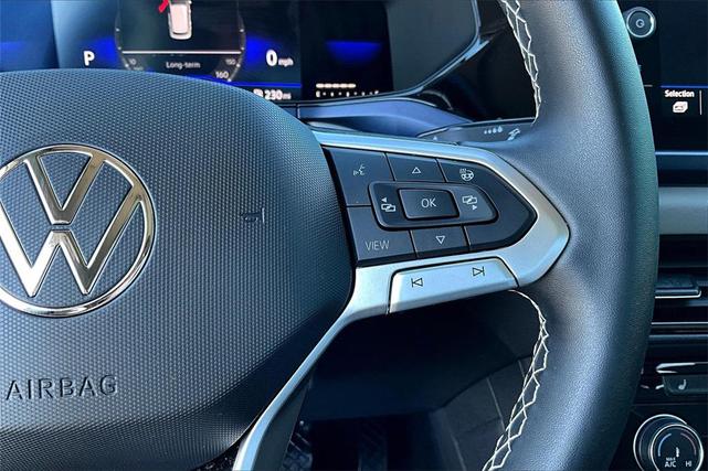 Photo of 2023 Blue Metallic Volkswagen Taos