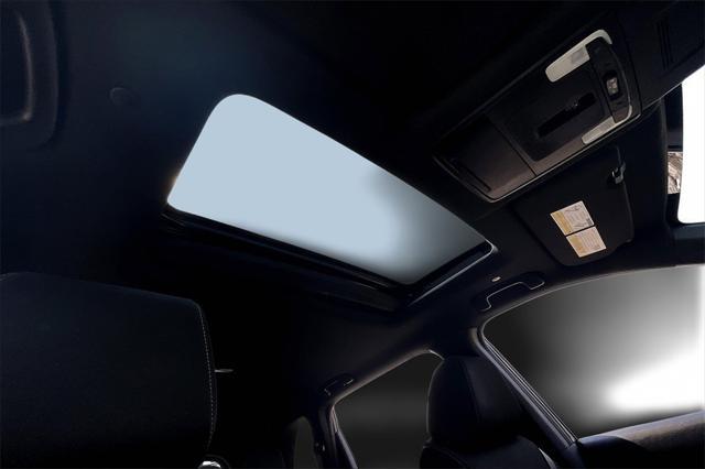 Photo of 2023 Crystal Black Pearl Honda CR-V Hybrid