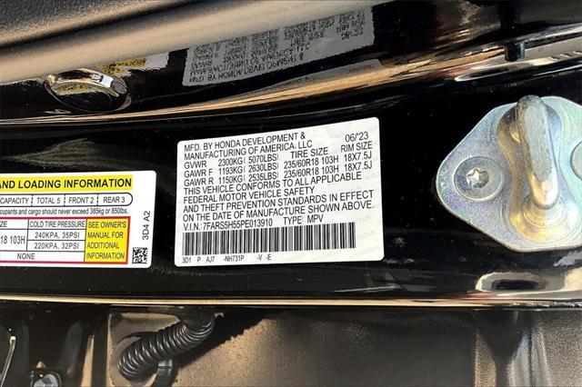 Photo of 2023 Crystal Black Pearl Honda CR-V Hybrid