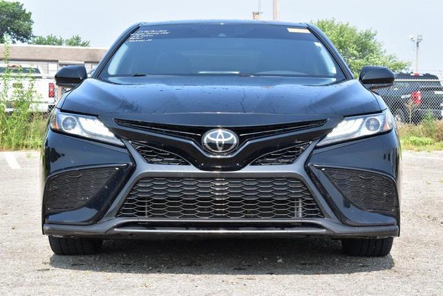 Photo of 2023 Midnight Black Metallic Toyota Camry