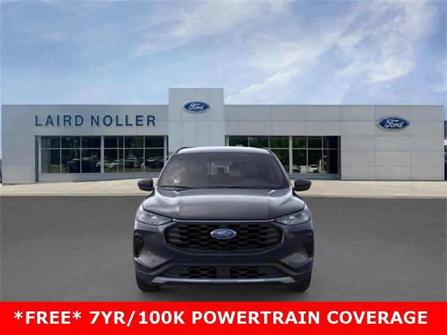 Photo of 2025 Black Metallic Ford Escape