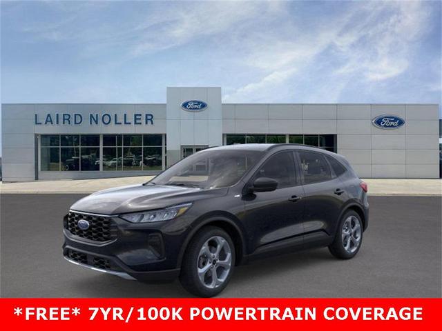 Photo of 2025 Black Metallic Ford Escape