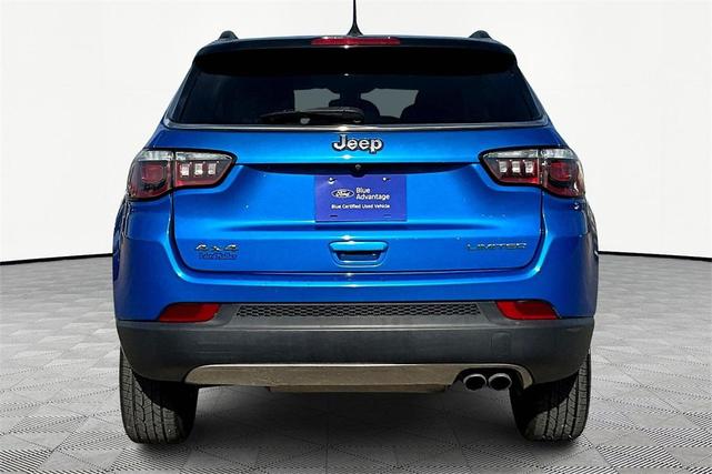 Photo of 2019 Laser Blue Pearlcoat Jeep Compass
