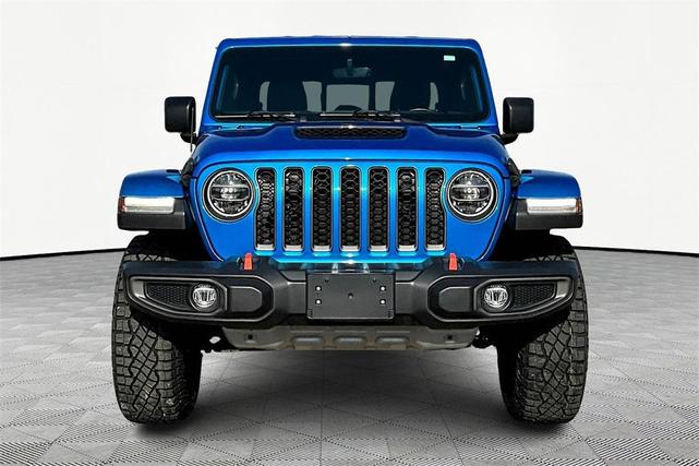 Photo of 2021 Hydro Blue Pearlcoat Jeep Gladiator