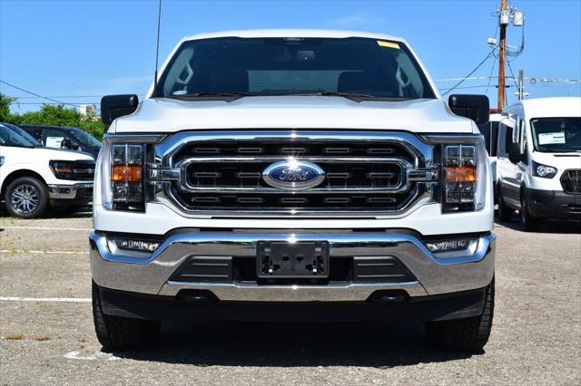 Photo of 2022 Space White Metallic Ford F-150