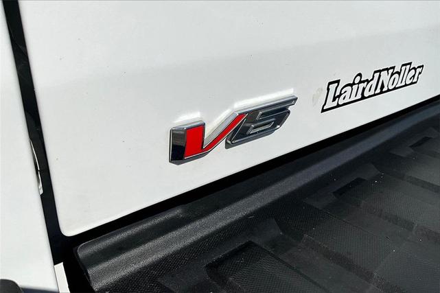 Photo of 2022 Summit White GMC Canyon