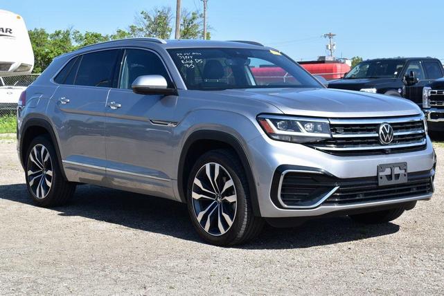 Photo of 2022 Pyrite Silver Metallic Volkswagen Atlas Cross Sport