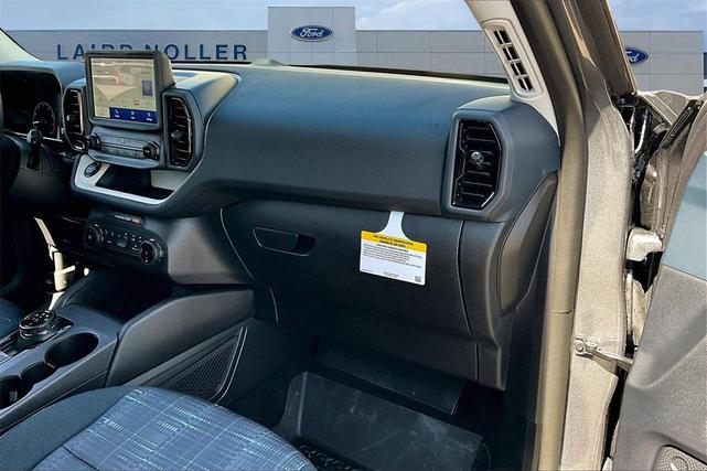 Photo of 2024 Carbonized Gray Metallic Ford Bronco Sport