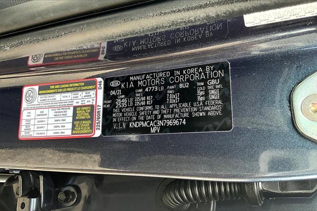 Photo of 2022 Pacific Blue Kia Sportage