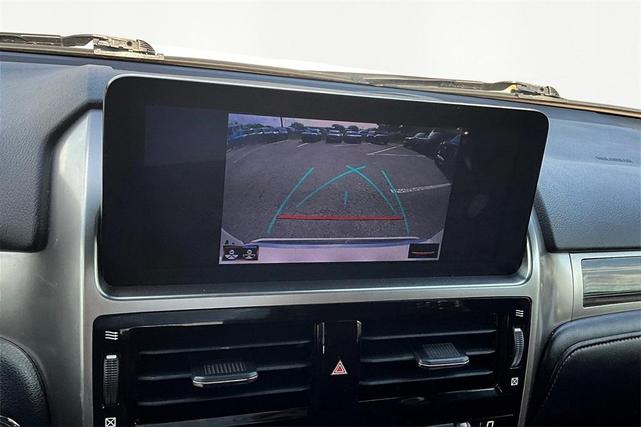 Photo of 2022 Starfire Pearl Lexus GX 460
