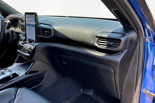 Photo of 2022 Atlas Blue Metallic Ford Explorer