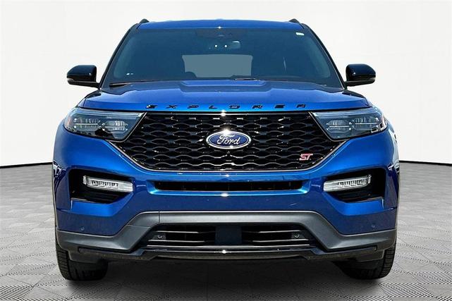 Photo of 2022 Atlas Blue Metallic Ford Explorer