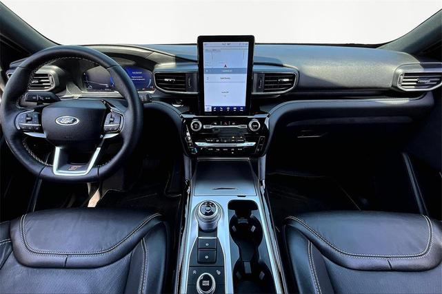 Photo of 2022 Atlas Blue Metallic Ford Explorer