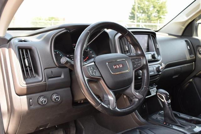 Photo of 2022 Summit White GMC Canyon