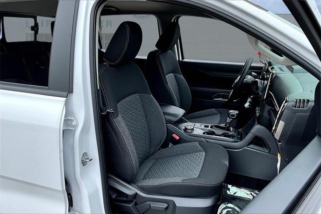 Photo of 2025 Oxford White Ford Ranger