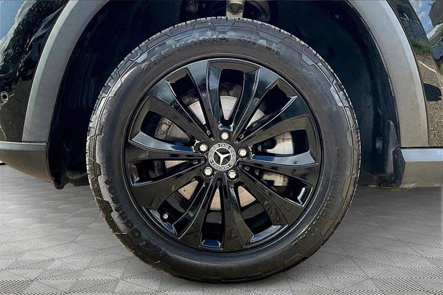 Photo of 2022 Black Mercedes-Benz GLE 350
