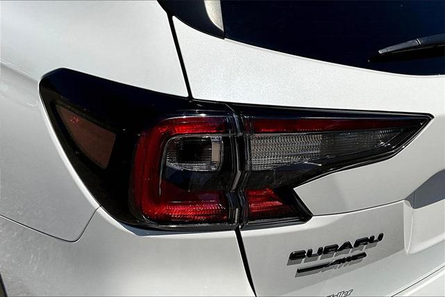 Photo of 2024 Crystal White Pearl Subaru Outback