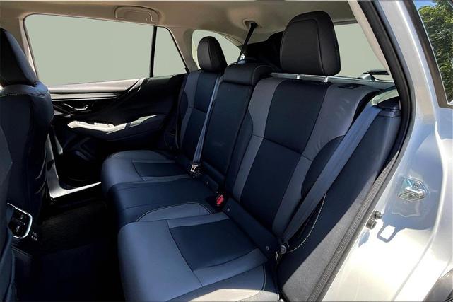 Photo of 2024 Crystal White Pearl Subaru Outback