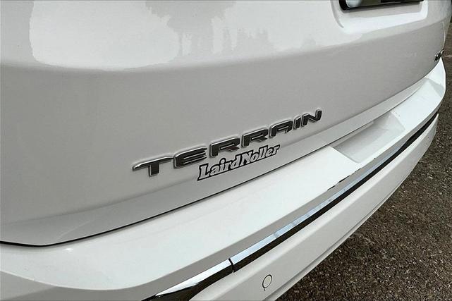 Photo of 2024 Summit White GMC Terrain