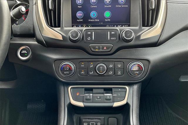 Photo of 2024 Summit White GMC Terrain