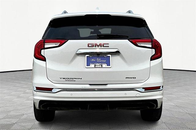 Photo of 2024 Summit White GMC Terrain