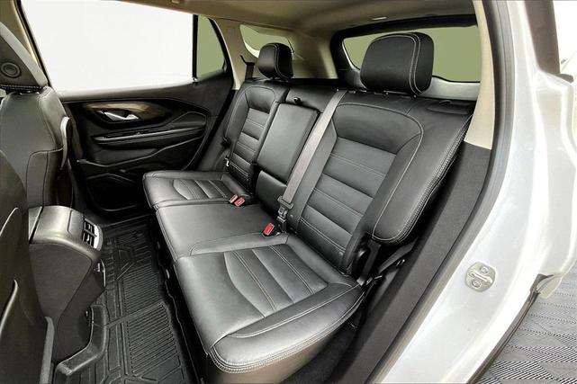 Photo of 2024 Summit White GMC Terrain