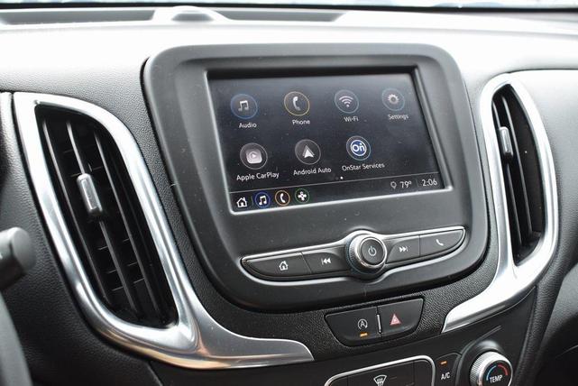Photo of 2022 Seaglass Blue Metallic Chevrolet Equinox