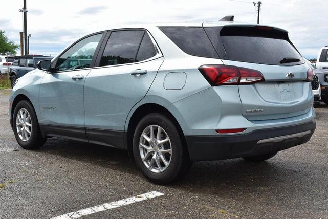 Photo of 2022 Seaglass Blue Metallic Chevrolet Equinox