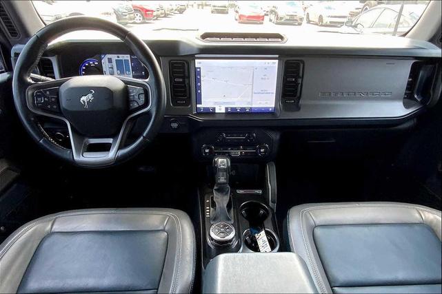 Photo of 2021 Lightning Blue Metallic Ford Bronco