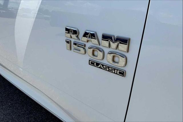 Photo of 2019 Bright White Clearcoat RAM 1500