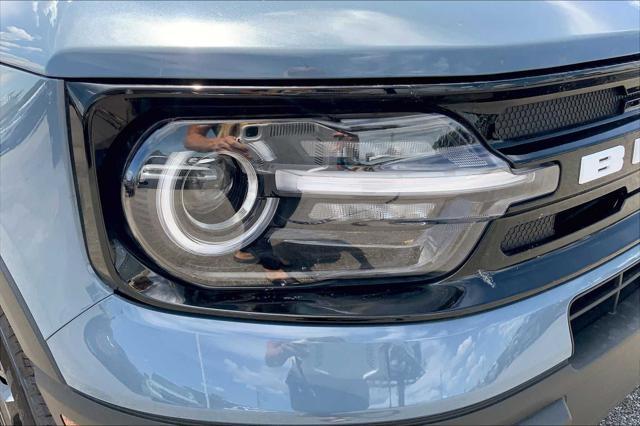 Photo of 2024 Azure Gray Metallic Tri-Coat Ford Bronco Sport