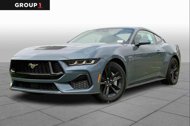 Photo of 2025 Blue Ford Mustang