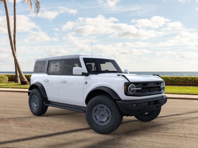 Photo of 2025 Oxford White Ford Bronco
