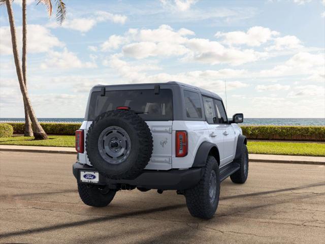 Photo of 2025 Oxford White Ford Bronco