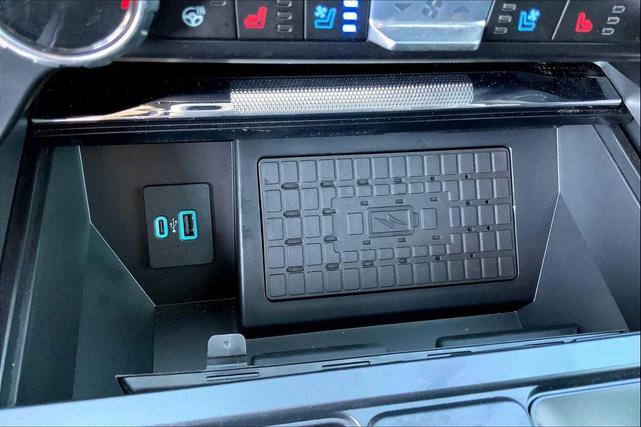 Photo of 2024 Oxford White Ford F-150