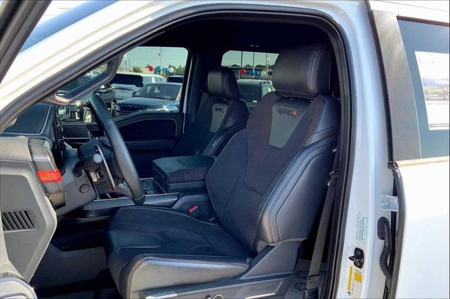 Photo of 2024 Oxford White Ford F-150