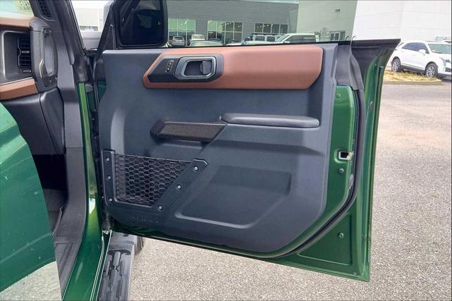 Photo of 2024 Eruption Green Metallic Ford Bronco