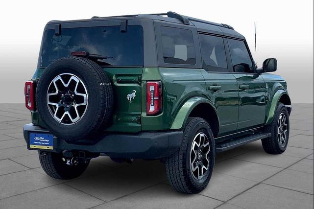 Photo of 2024 Eruption Green Metallic Ford Bronco