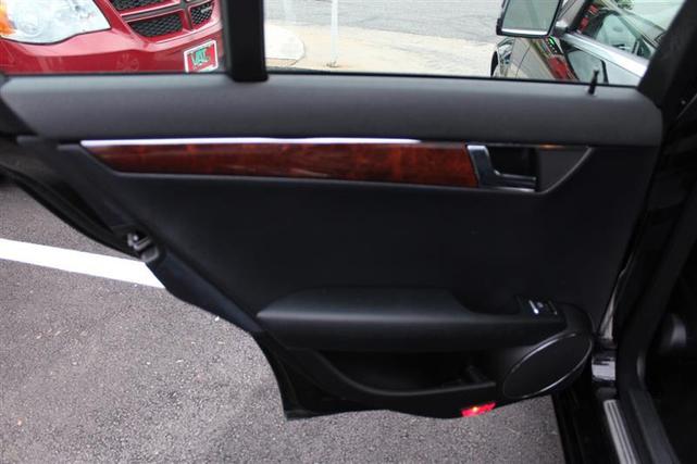 Photo of 2010 Black Mercedes-Benz C-Class