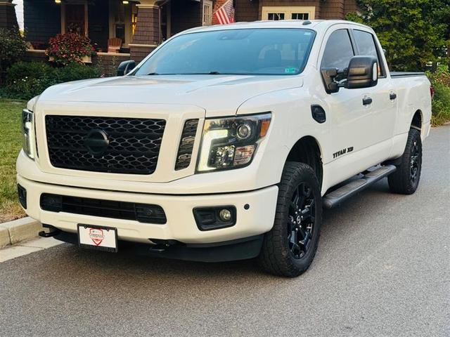 Photo of 2019 White Nissan Titan XD