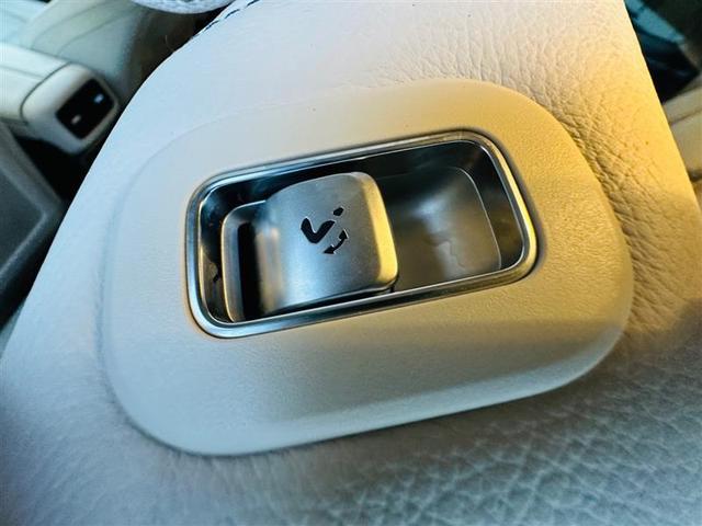 Photo of 2021 Silver Mercedes-Benz GLS 450