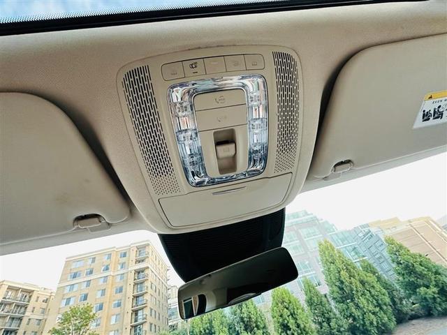 Photo of 2021 Silver Mercedes-Benz GLS 450