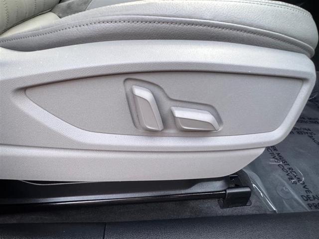 Photo of 2018 Manhattan Gray Metallic Audi Q5