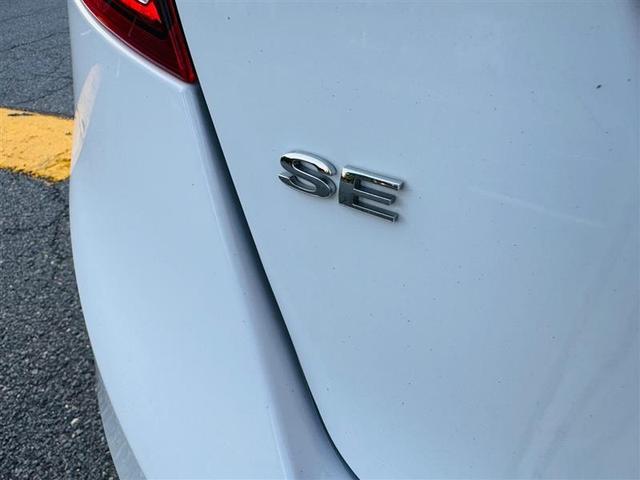 Photo of 2019 White Ford Fiesta